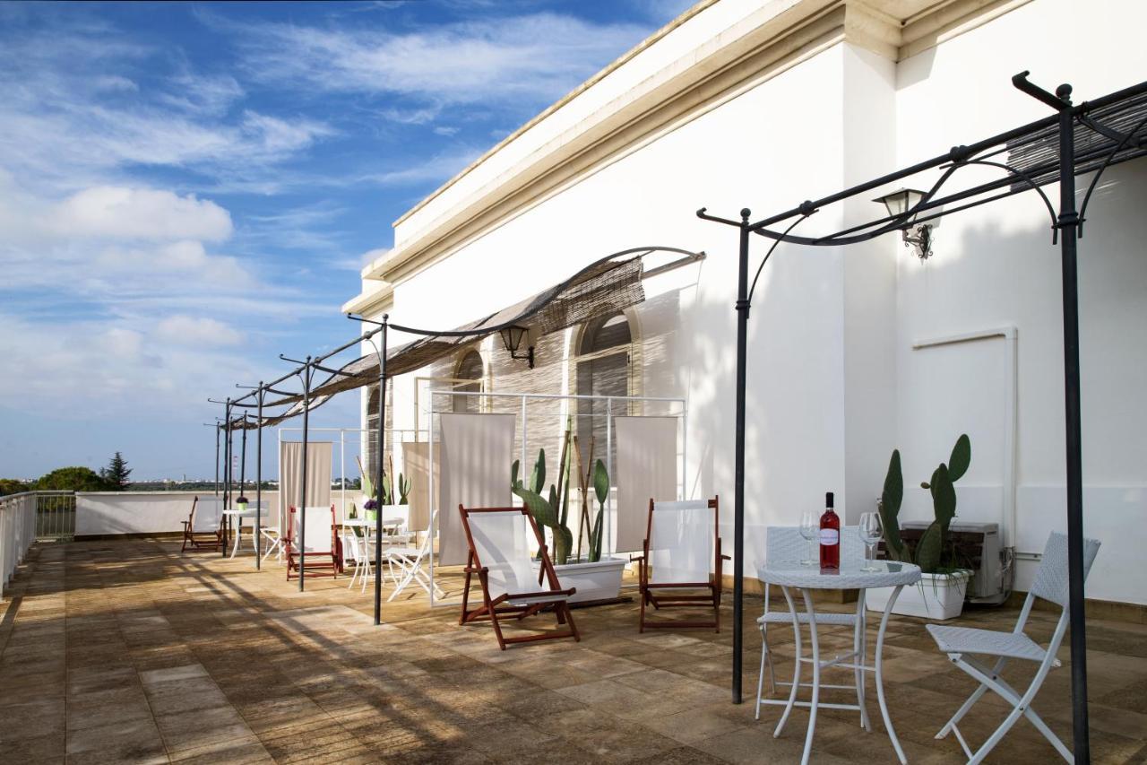 Borgo Fiore Country House ซาลิเช ซาเลนติโน ภายนอก รูปภาพ