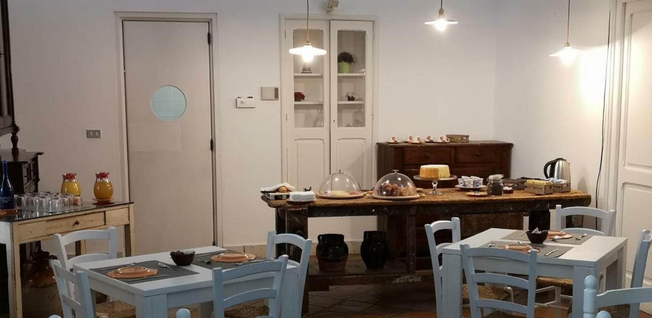 Borgo Fiore Country House ซาลิเช ซาเลนติโน ภายนอก รูปภาพ